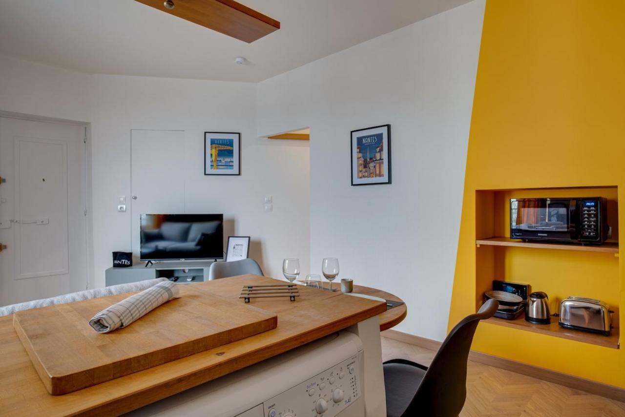 Au Coeur De Nantes Design Et Cosy Apartamento Exterior foto